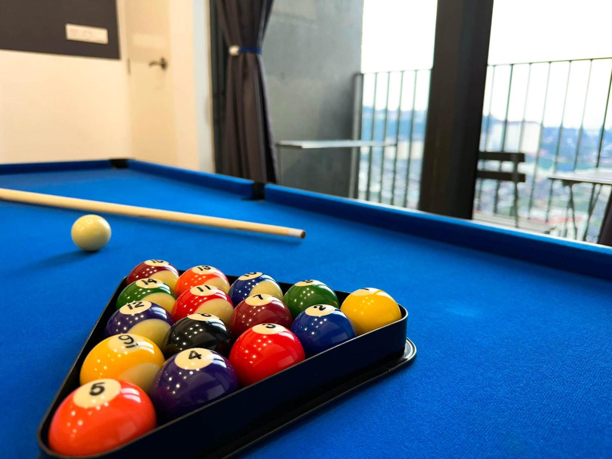 Ekocheras Snooker Pool Jd #balcony #4pax #abovemall #freecarpark Apartment