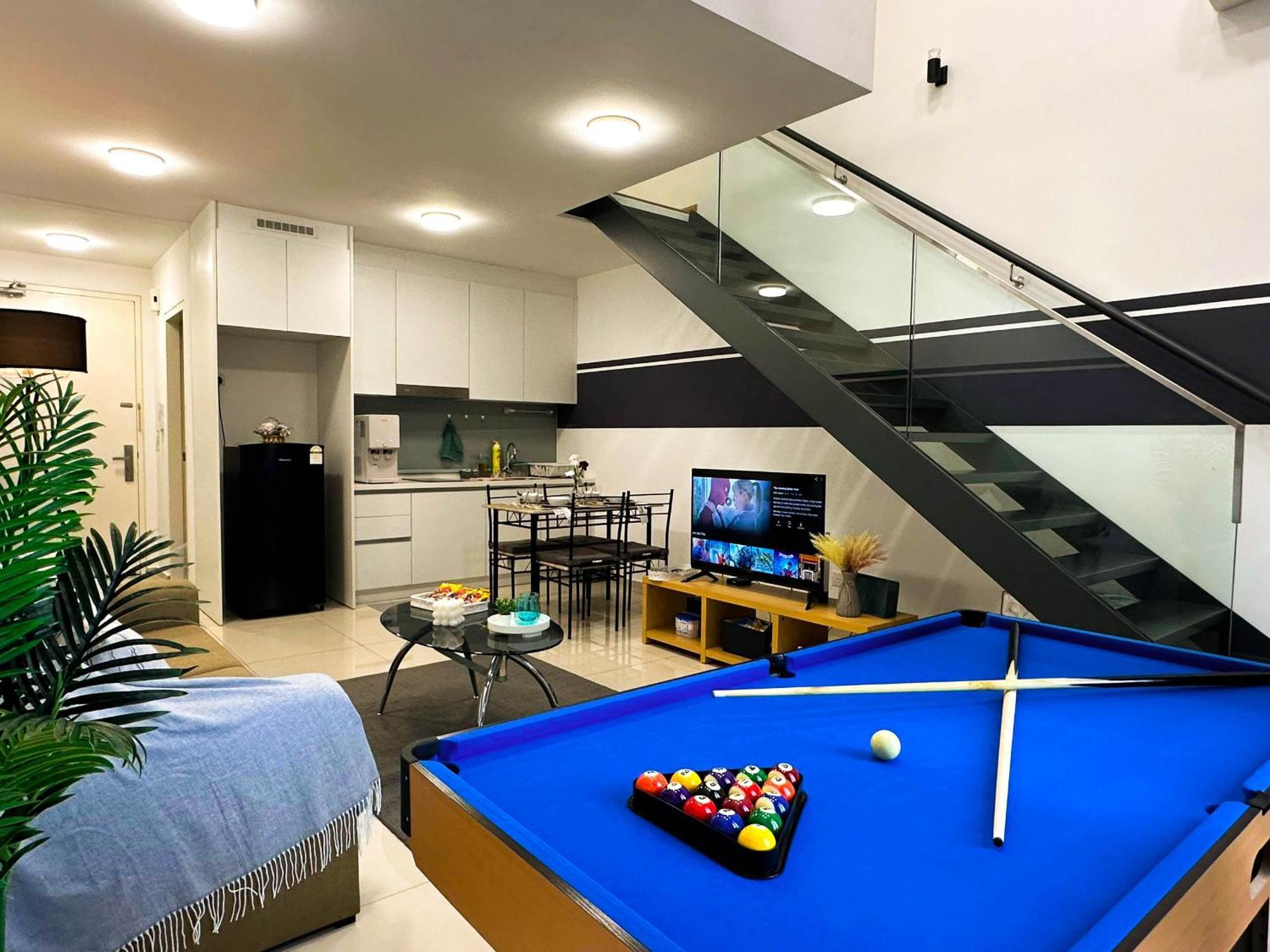 Ekocheras Snooker Pool Jd #balcony #4pax #abovemall #freecarpark Kuala Lumpur